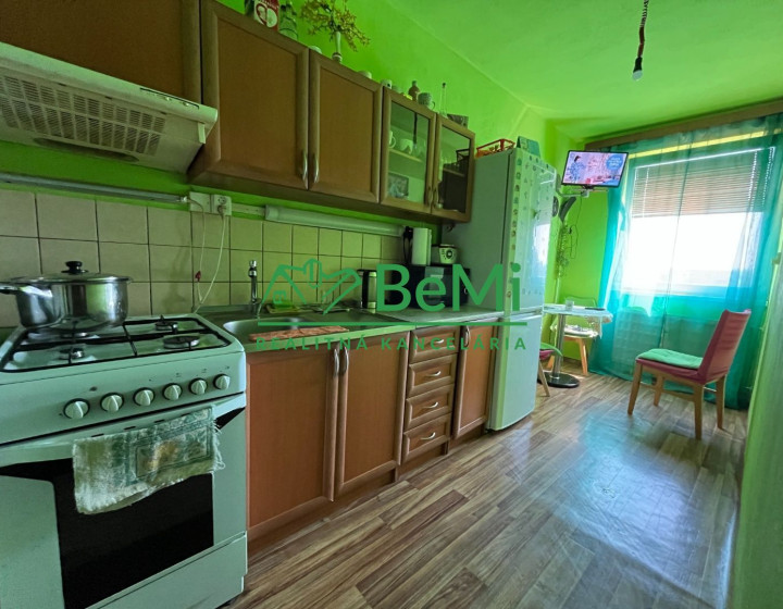 Predaj  3 izbový byt  - LEVICE (100-113-MIJK)