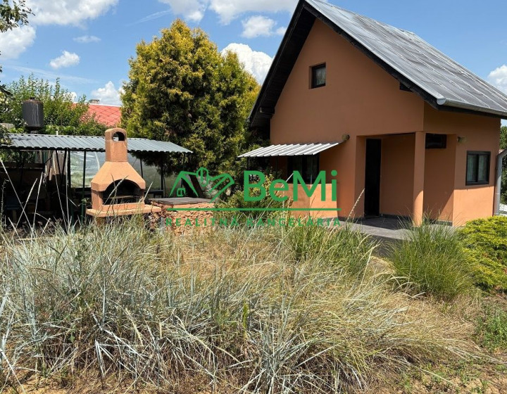 Záhradná chatka Tovarníky 108-13-ROCHE