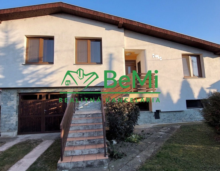 Na predaj rodinný dom s veľkým pozemkom v obci Práznovce