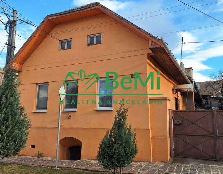 Dvojgeneračný rodinný dom v obci Jelšava-  NA PREDAJ