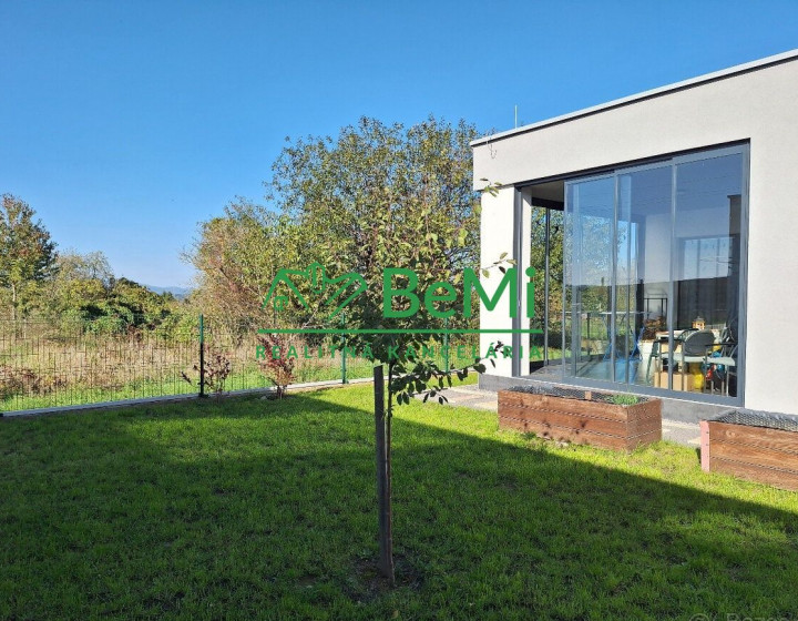 Predaj novostavba rodinného domu Kamenec pod Vtáčnikom (015-12-ZUPIa)