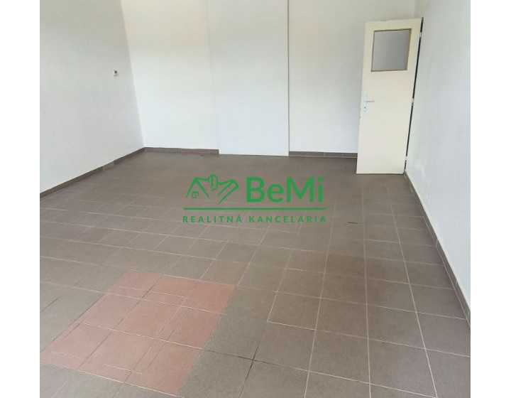 Prenájom priestorov Čadca, 68m2   188-25-PEMO