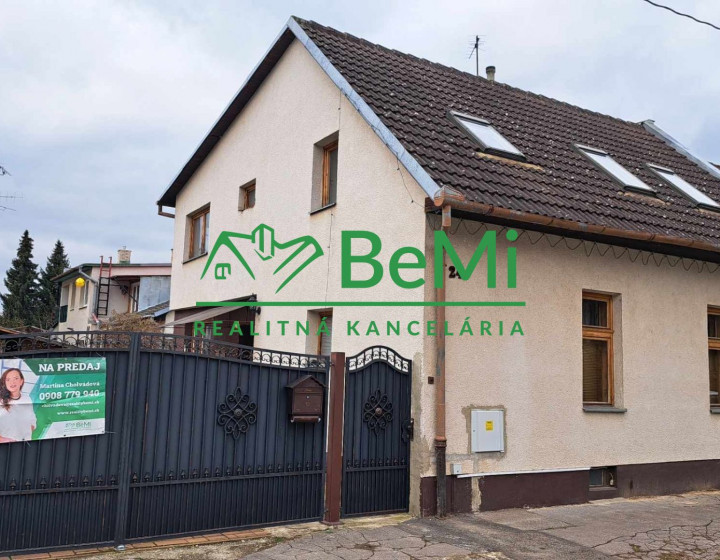 Predaj rodinného domu - Trenčín, širšie centrum, ulica Kúty