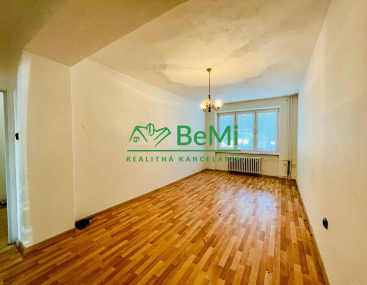 Na predaj 2-izbový byt 57 m² Prievidza