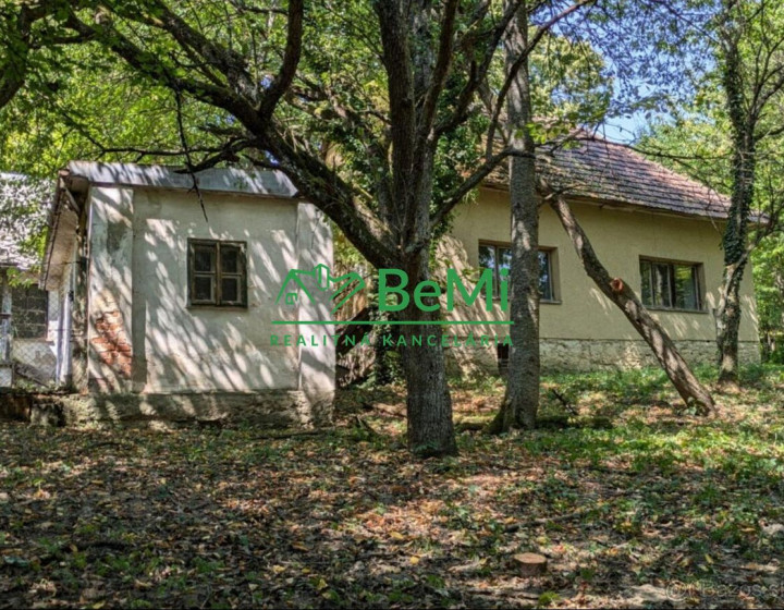 Znížená cena Dva Domy na samote v krásnej prírode Stará Turá Papraď