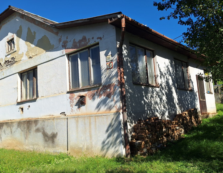 Rodinný dom v Jelšave v top lokalite-Predaj za 42900,-Eur