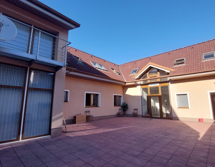 Na predaj rodinný dom s predajňou -Trebatice ID 207-12-LUGUE