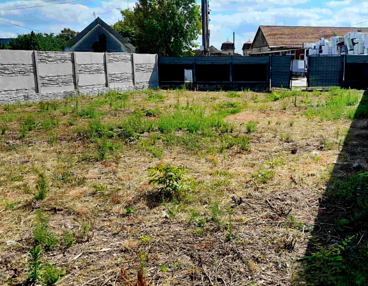 Slnečný pozemok - Sládkovičovo - 328 m2 ID 012-14-NIBA