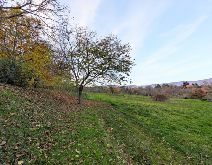 Predaj pozemku - Čaradice (1236-14-AFI)