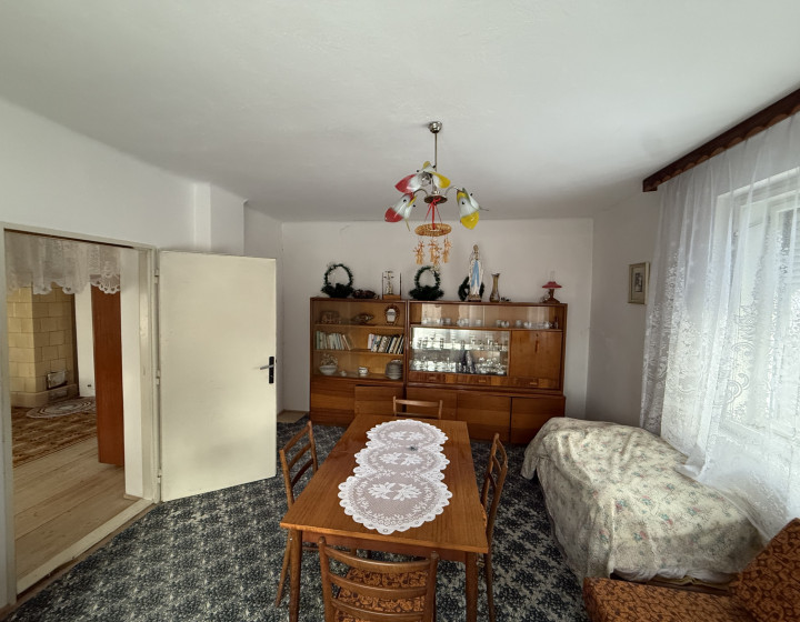 Rodinný dom v Ľubotíne s veľkým pozemkom na predaj