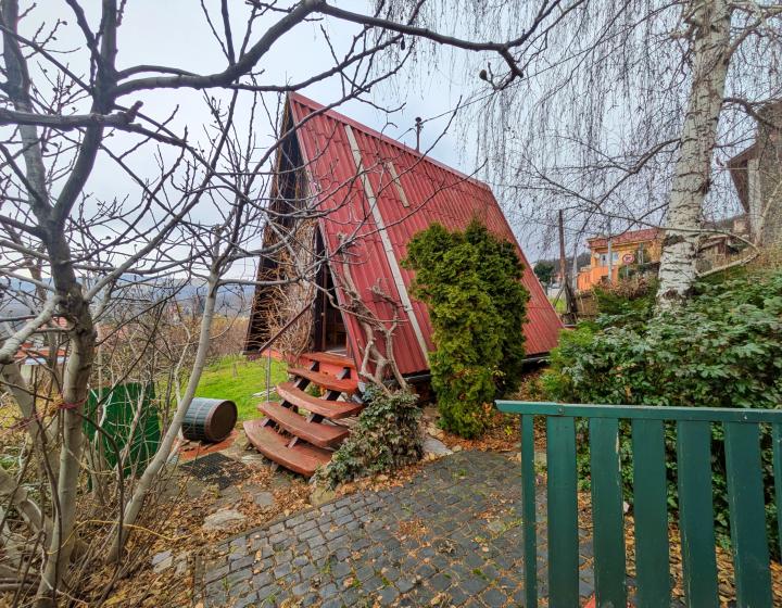 Predaj, chatka s pozemkom - Nitra /Zobor (1239-13-AFI)