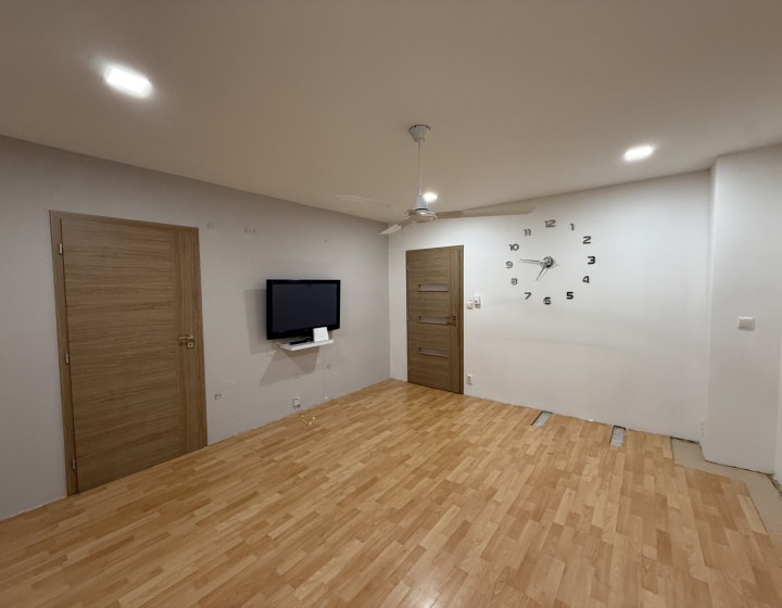 2.5 izbový byt s logiou na Slovenskej ulici na predaj