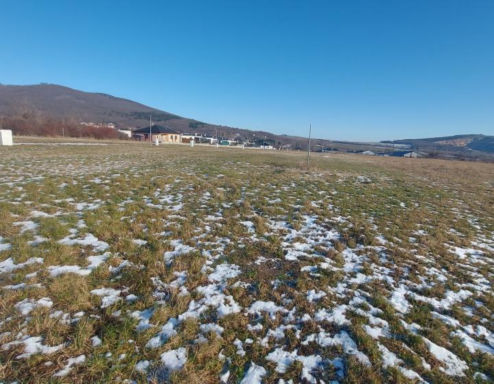 Predaj stavebný pozemok Dolné Štitáre pri Nitre(238-14-JUF)