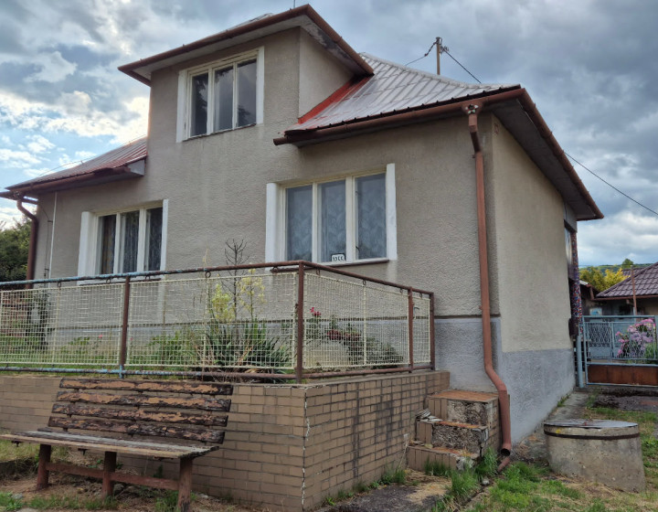 Predaj rodinného domu / chalupy na samote – Brestové, kopanice