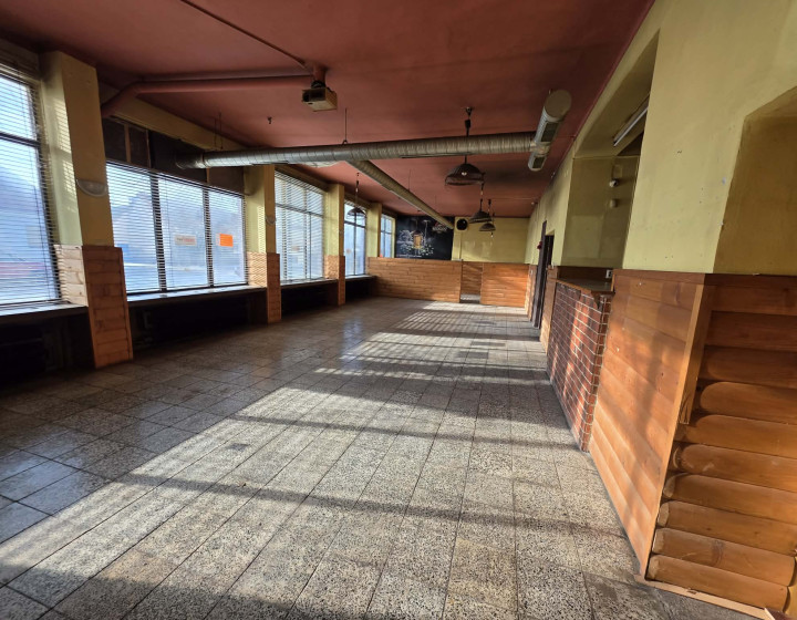 Predaj Budova Očkov