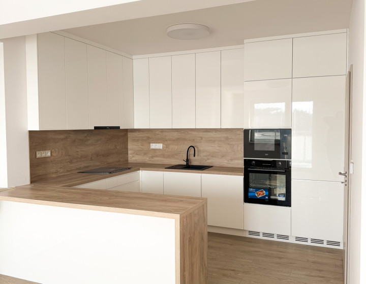 Prenájom / 2 izbový byt / Námestovo Brehy