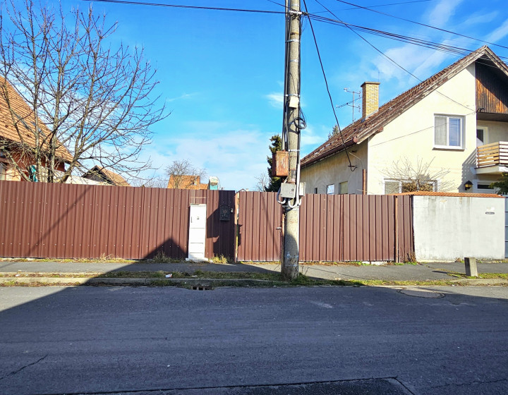 STAVEBNÝ POZEMOK V RIMAVSKEJ SOBOTE - NA PREDAJ