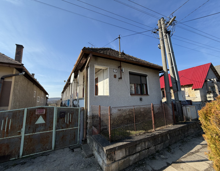 Rodinný dom v obci Hucín-EXKLUZÍVNE  NA PREDAJ
