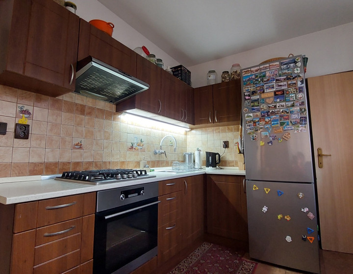 Na predaj 4izbový byt s balkónom v centre Topoľčany