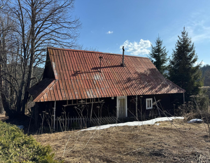 NA PREDAJ CHATA V OBCI ORAVSKÁ LESNÁ