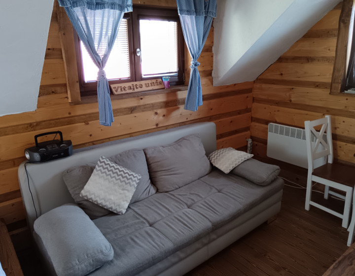 Predaj: Hosp. budova,180m2, Korňa, okres Čadca (254-12-MACH)