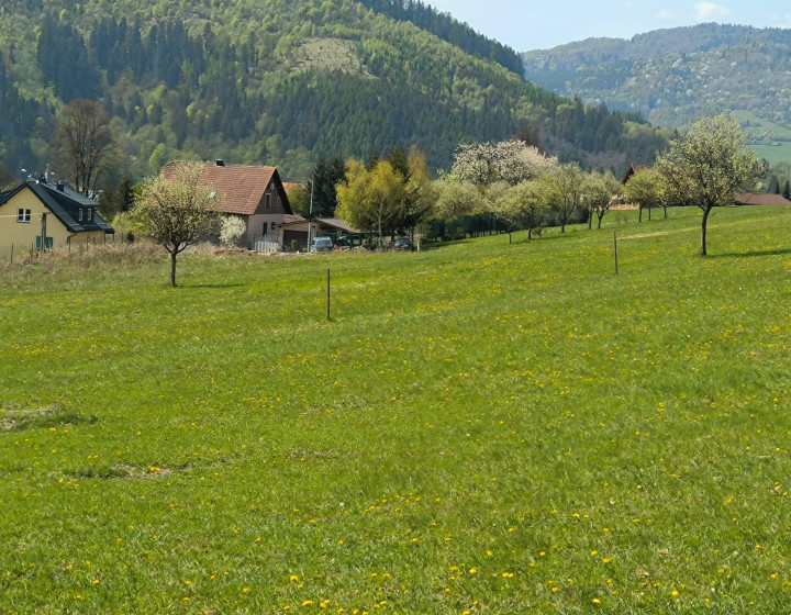 pozemok na výstavbu Kysucký Lieskovec, okr. Čadca, 966m2