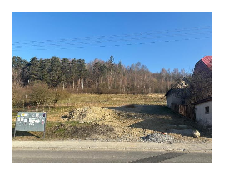 Predaj: Stavebný pozemok, 522m2, Skalité (261-14-MACH)