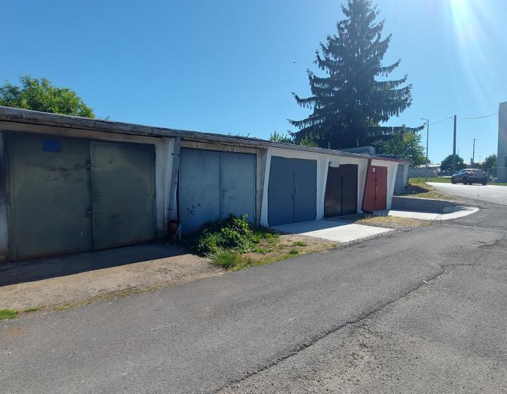Predaj garáž Nitra-Chrenová s elektr. prípojkou (250-19-JUF)