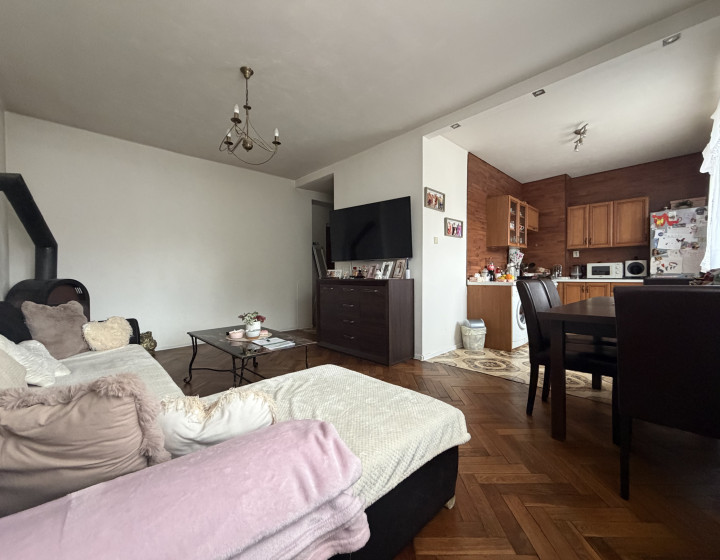Zrekonštruovaný  2 izbový byt v Rožňave za 74900,-Eur