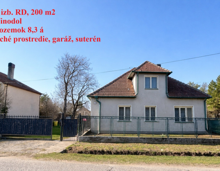 7-izbový rodinný dom, záhrada, garáž, investičná príležitosť - Vinodol