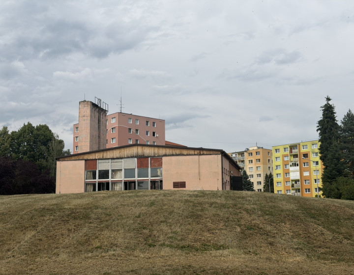 PRENÁJOM PRIESTOROV NA PODNIKANIE v Rožňave-PRENÁJOM