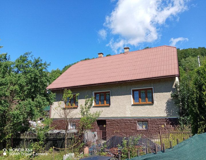 Rezervované: Rodinný dom,1254m2,Skalité, okr.CA(269-12-MACH)