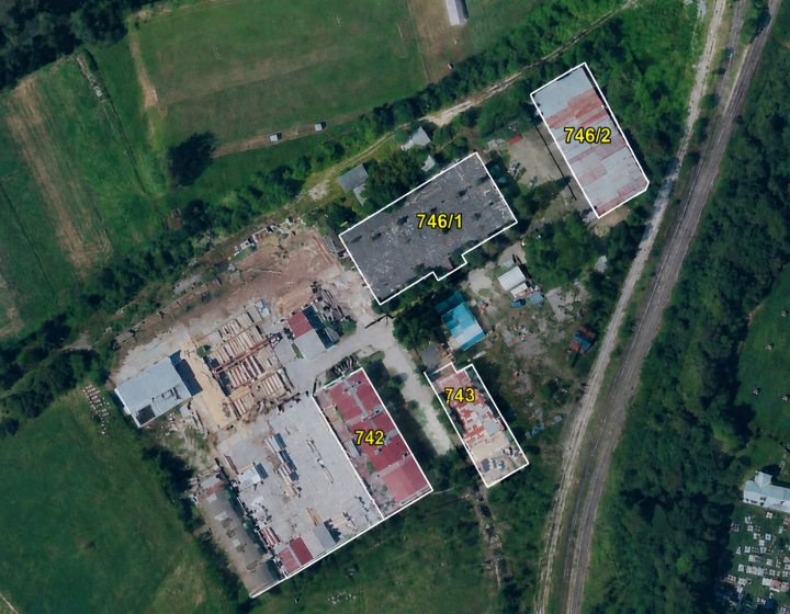 Priemyselný areál, 4 budovy – bývalý Agropodnik Medzibrodie