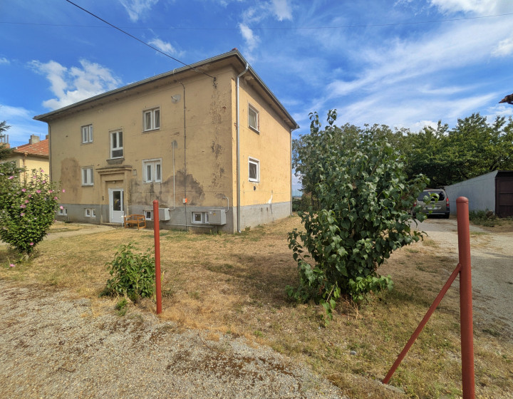 Predaj, 2 izbový byt - Žirany (1263-112-AFI)