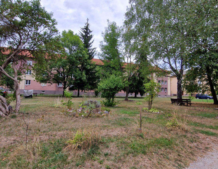 VÝHODNÁ PONUKA - 2-izbový byt v Rožňave - NA PREDAJ