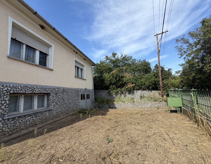 Rodinný dom v obci Forró , Maďarsko za 75000,-Eur -PREDAJ