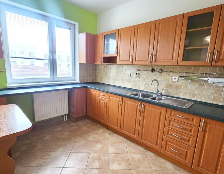 Predaj 2-izbový byt s garážou a 2 balkónmi Melčice-Lieskové