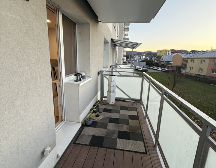 2.5 izbový byt s logiou na Slovenskej ulici na predaj