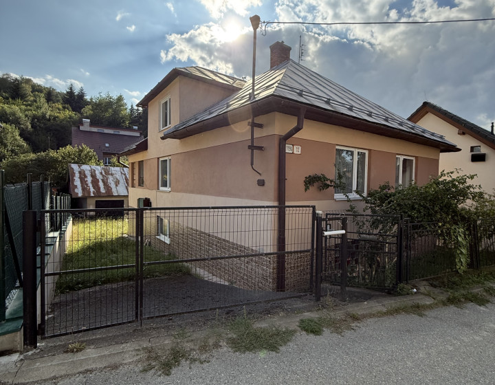 Veľký dom v lokalite Gróner na predaj