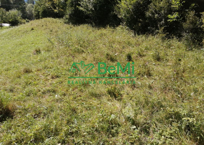 Predaj: Pozemok 784m2, Terchová (032-14-MACHa)