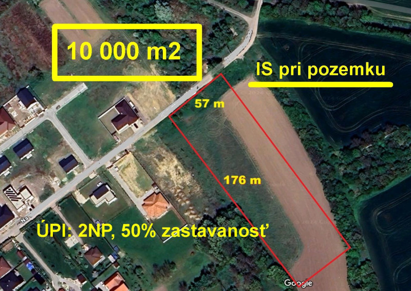Stavebný developerský pozemok 10000 m2 - Ivanka pri Nitre