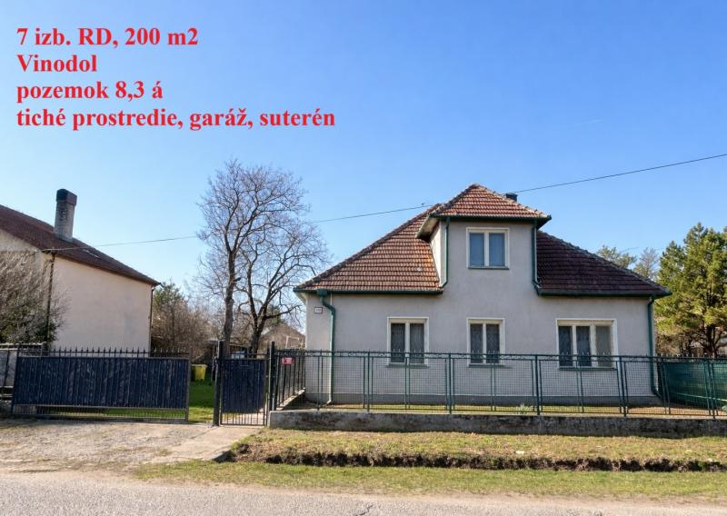 7-izbový rodinný dom, záhrada, garáž, investičná príležitosť - Vinodol