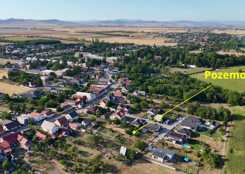 Na predaj stavebný pozemok v obci Rakovice ID 146-14-LUGUE